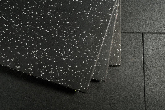 Grey Fleck Flooring on a black mat