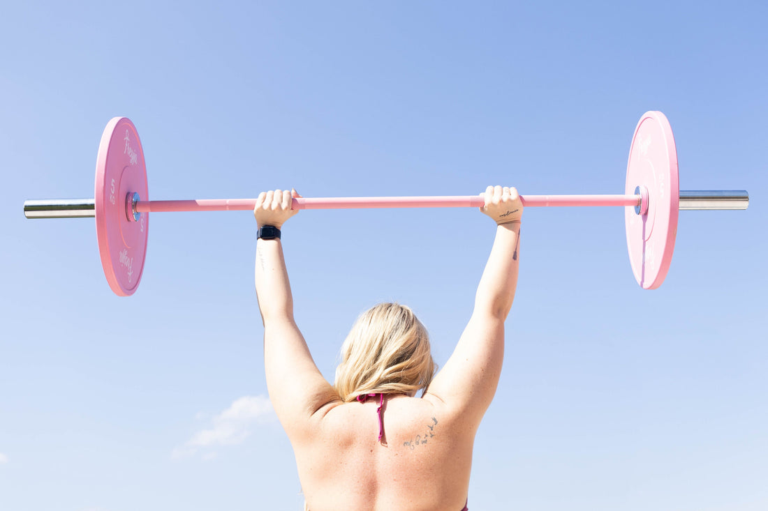 A Beginner’s Guide to Strength Training: Dumbbells, Barbells & Kettlebells for Women